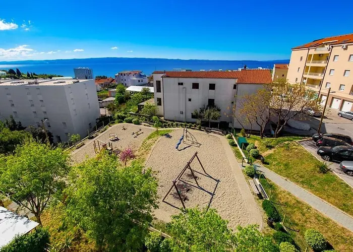 With A Parking Space - 13187 Appartement *