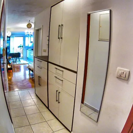 Appartamento With A Parking Space - 13187 Spalato